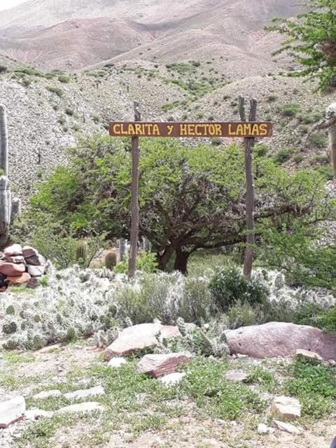 Casa De Campo Clarita Y Hector Ovara Екстериор снимка